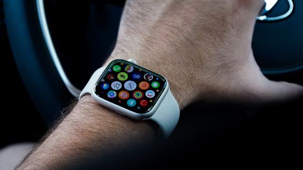Особенные и неповторимые смарт-часы Apple: почему стоит раскошелиться
